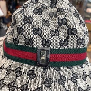 Authentic Gucci bucket hat